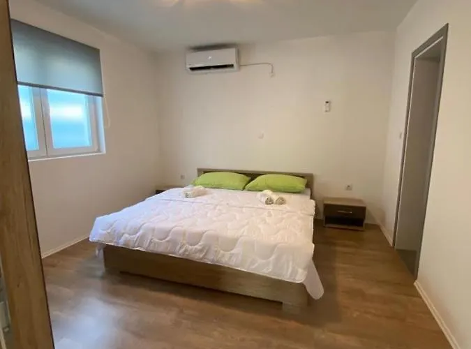 Apartment Leonardo *